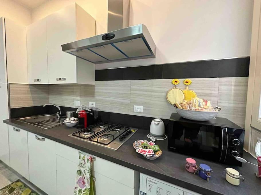 Appartement Family Flat Near Metro A à Rome Extérieur photo